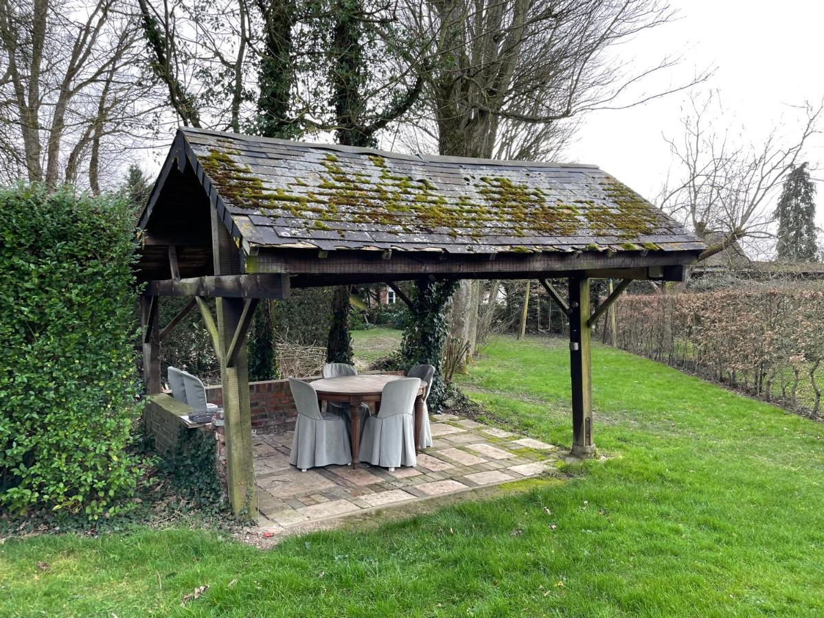 Les Gites Du Champ-De-Bataille Sainte-Opportune-du-Bosc Exterior foto